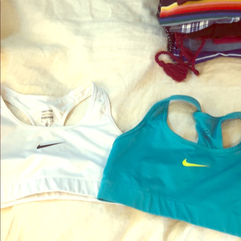 Two sports bras-medium Nike